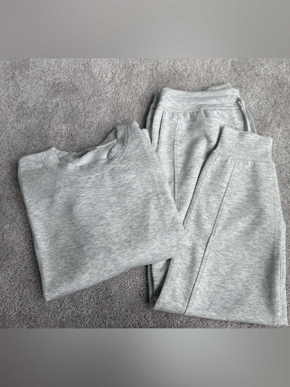 NEW Women’s Heathered Grey Sweatpant Set | XL